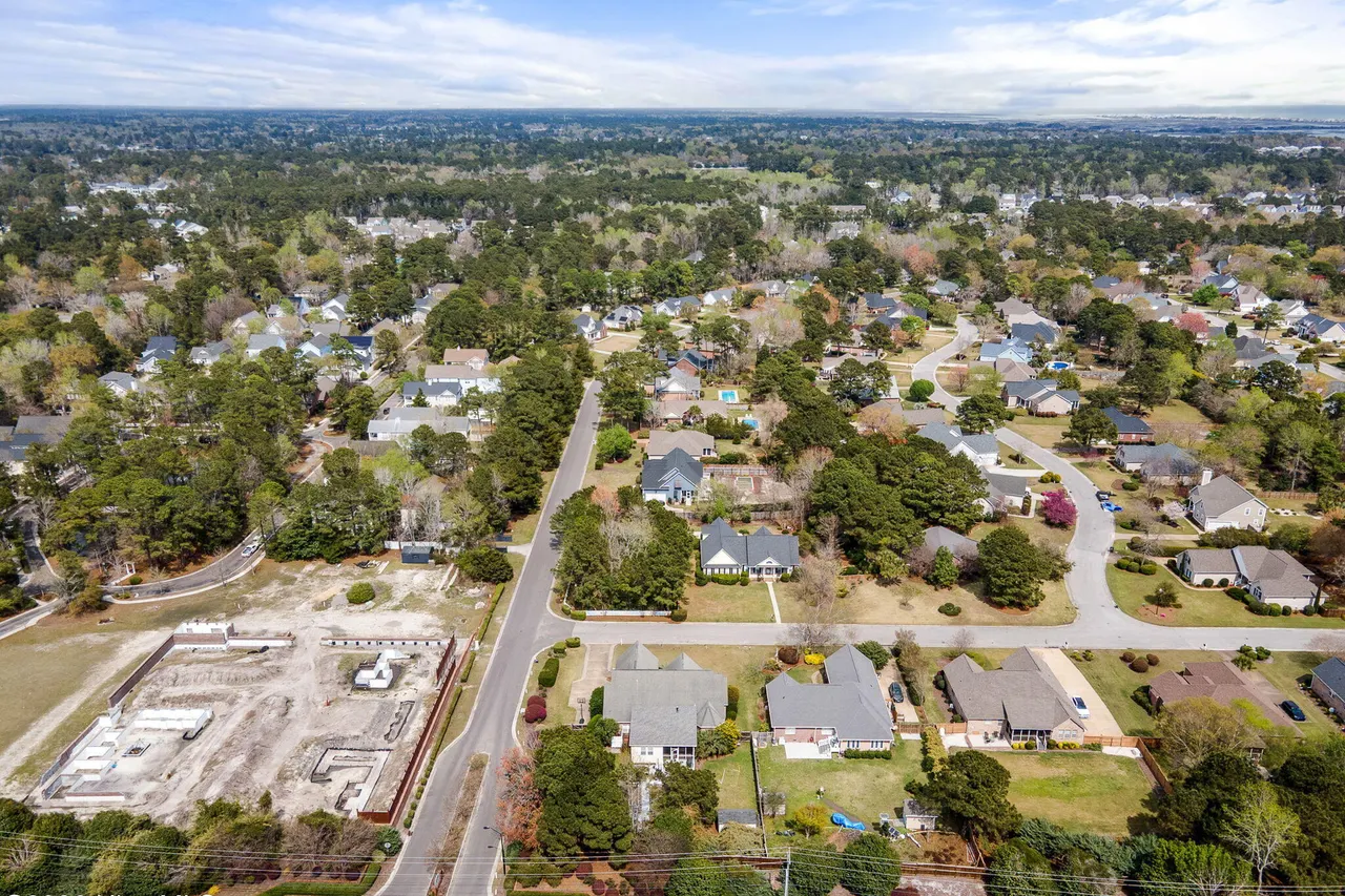 127-web-or-mls-GI - 3027 Hayden Dr - Lis