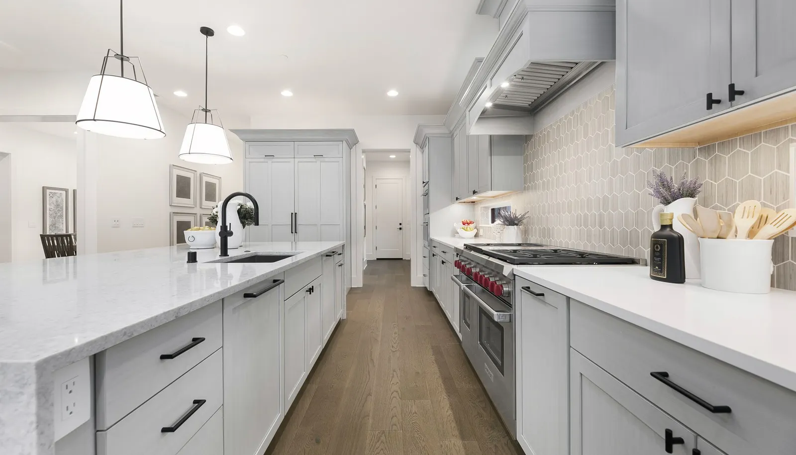 Quartz Counters and Porcelain Backsplash.