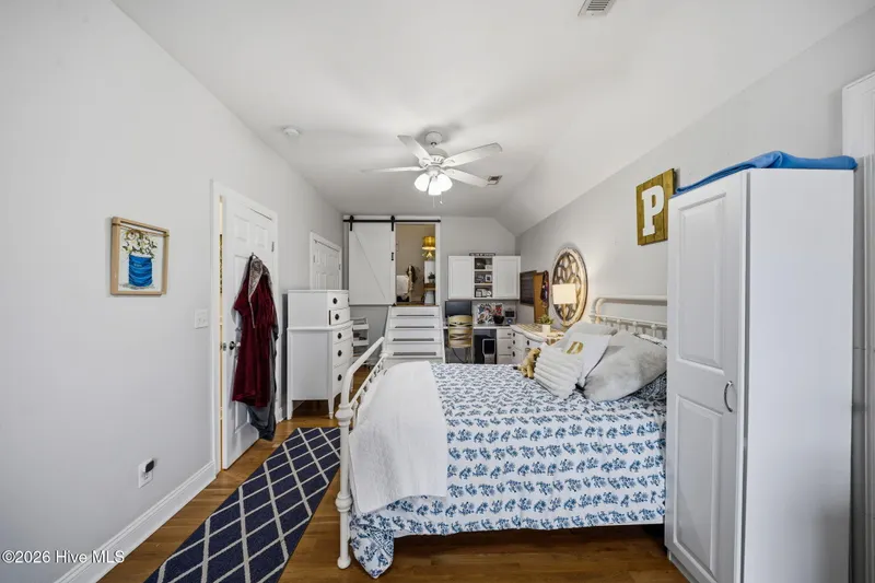 80-web-or-mls-GI - 3027 Hayden Dr - List