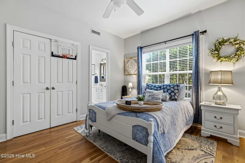 71-web-or-mls-GI - 3027 Hayden Dr - List