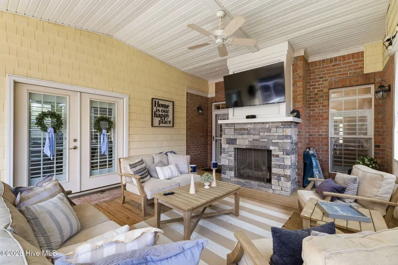 99-web-or-mls-GI - 3027 Hayden Dr - List
