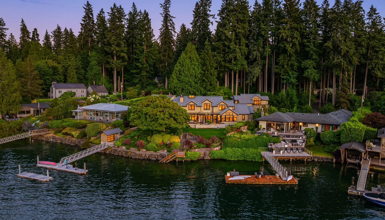 All of the best of island living is right here