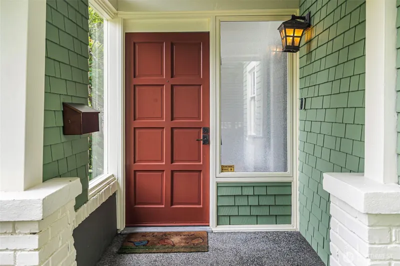 Covered porch front entrance