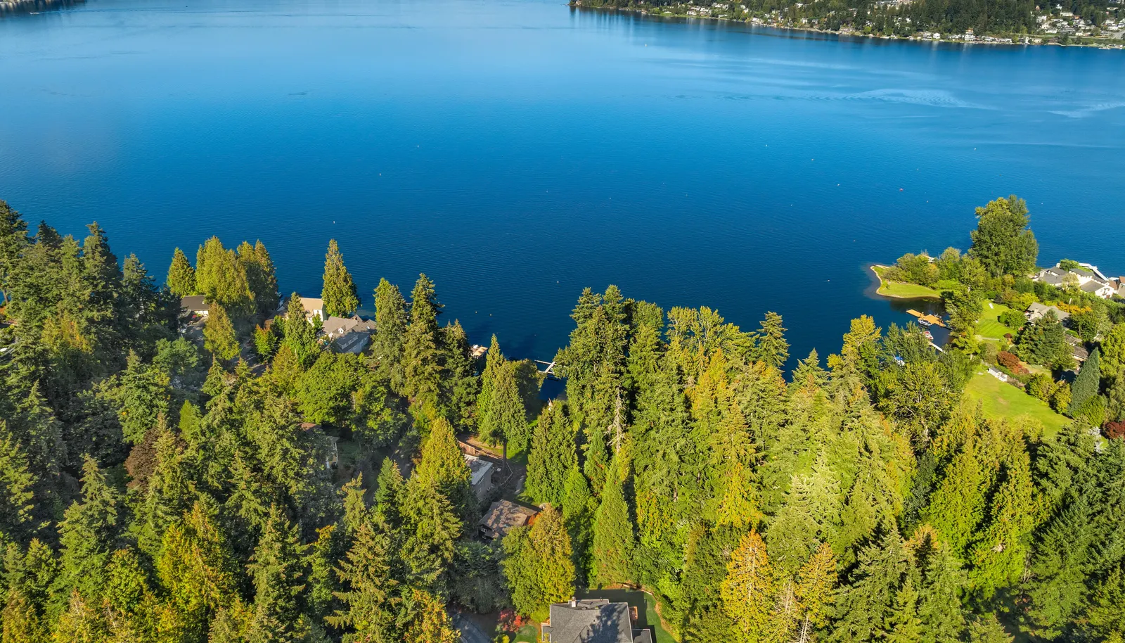 Quick access to Lake Sammamish.