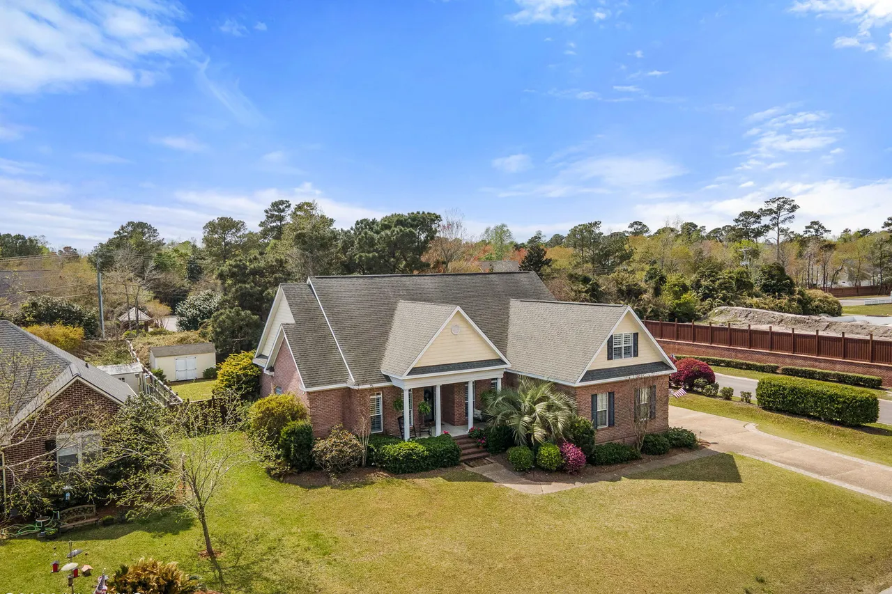 118-web-or-mls-GI - 3027 Hayden Dr - Lis