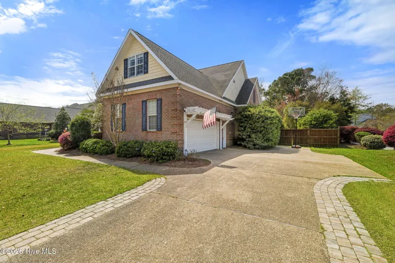 5-web-or-mls-GI - 3027 Hayden Dr - Listi
