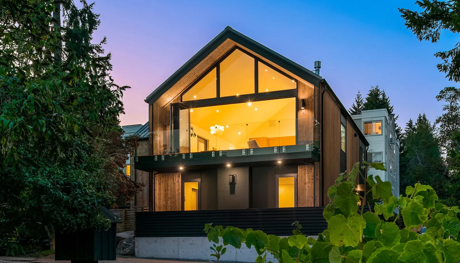 Absolutely stunning new construction in the heart of Winslow's marina district.