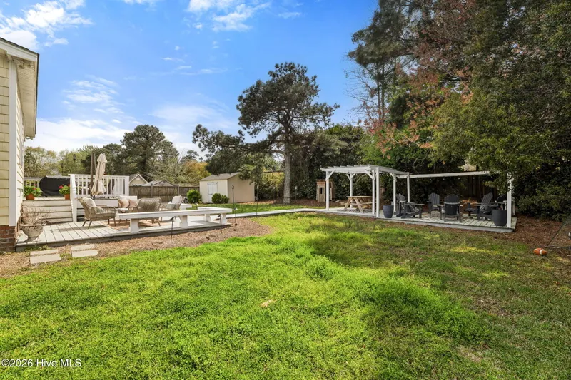 116-web-or-mls-GI - 3027 Hayden Dr - Lis