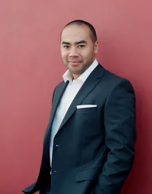 Darren Winston