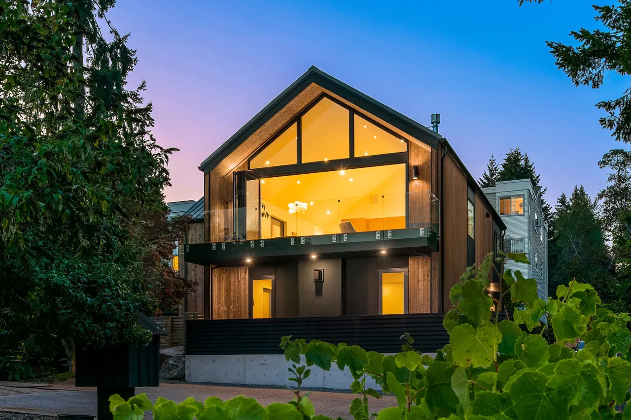 Absolutely stunning new construction in the heart of Winslow's marina district.