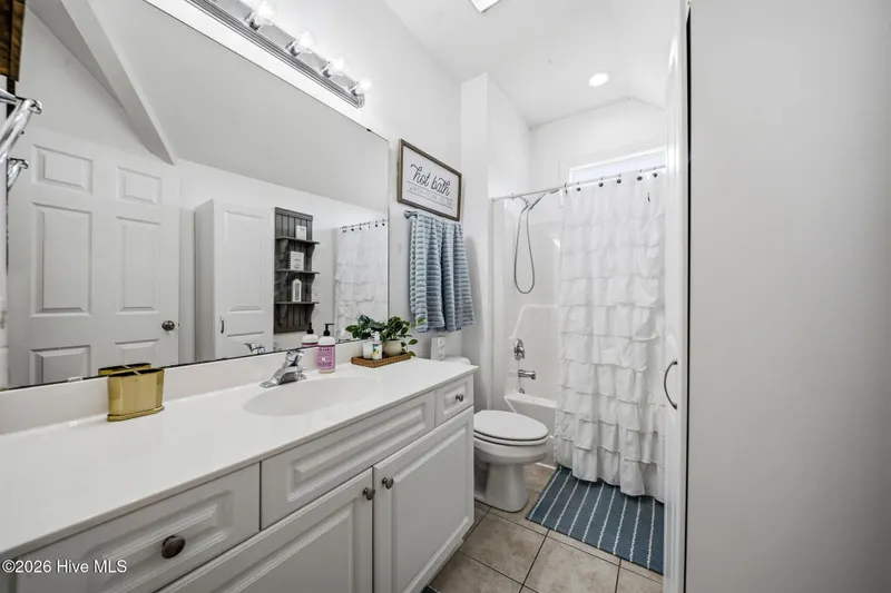 84-web-or-mls-GI - 3027 Hayden Dr - List