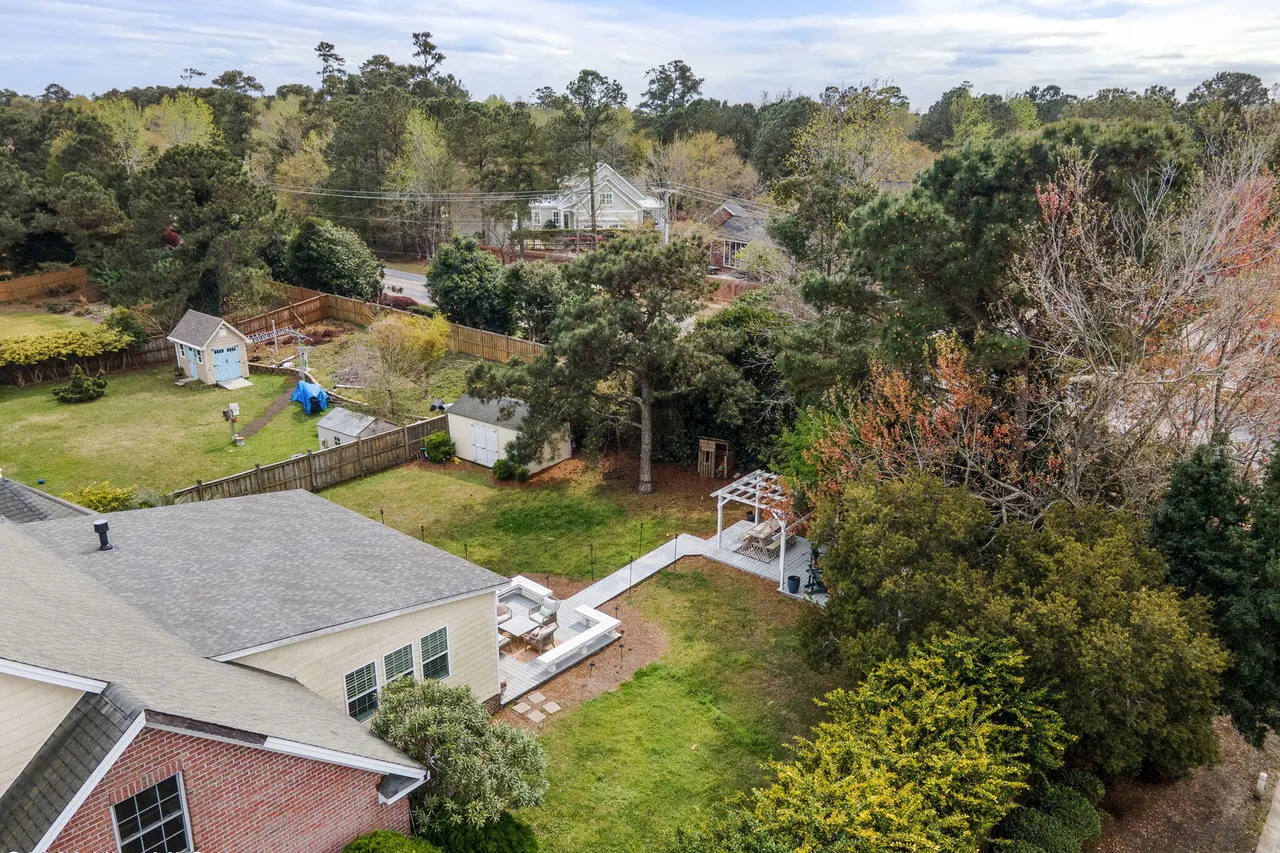 121-web-or-mls-GI - 3027 Hayden Dr - Lis