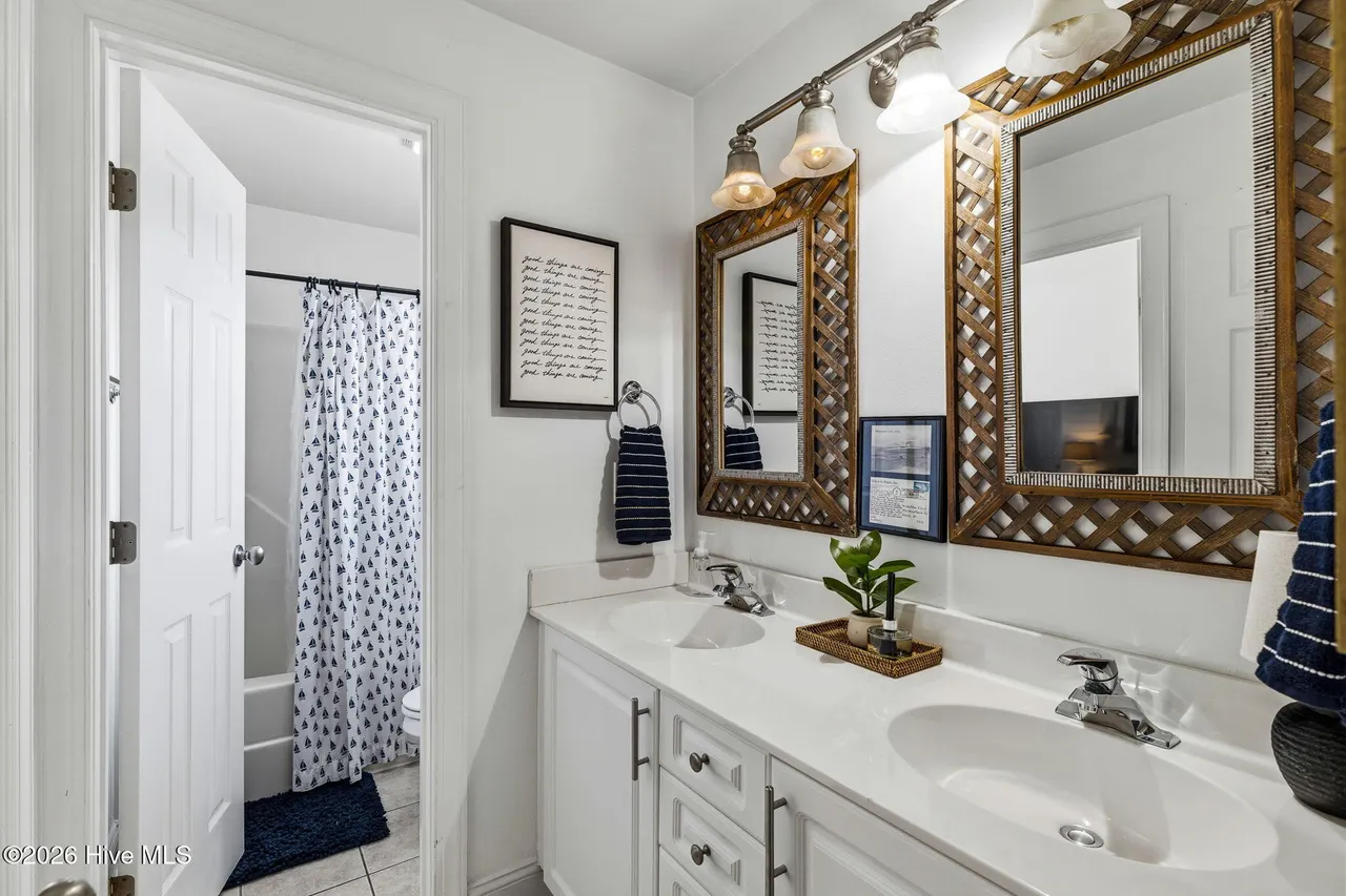 73-web-or-mls-GI - 3027 Hayden Dr - List