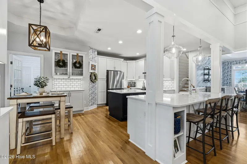 23-web-or-mls-GI - 3027 Hayden Dr - List