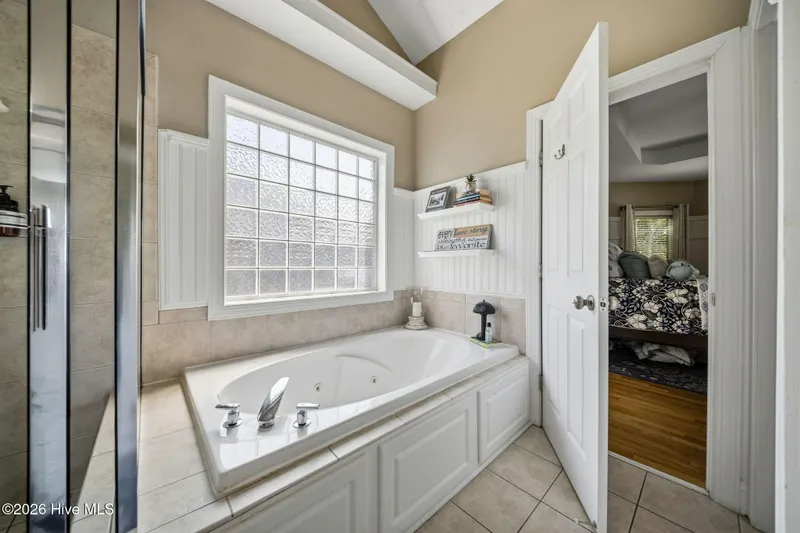 64-web-or-mls-GI - 3027 Hayden Dr - List