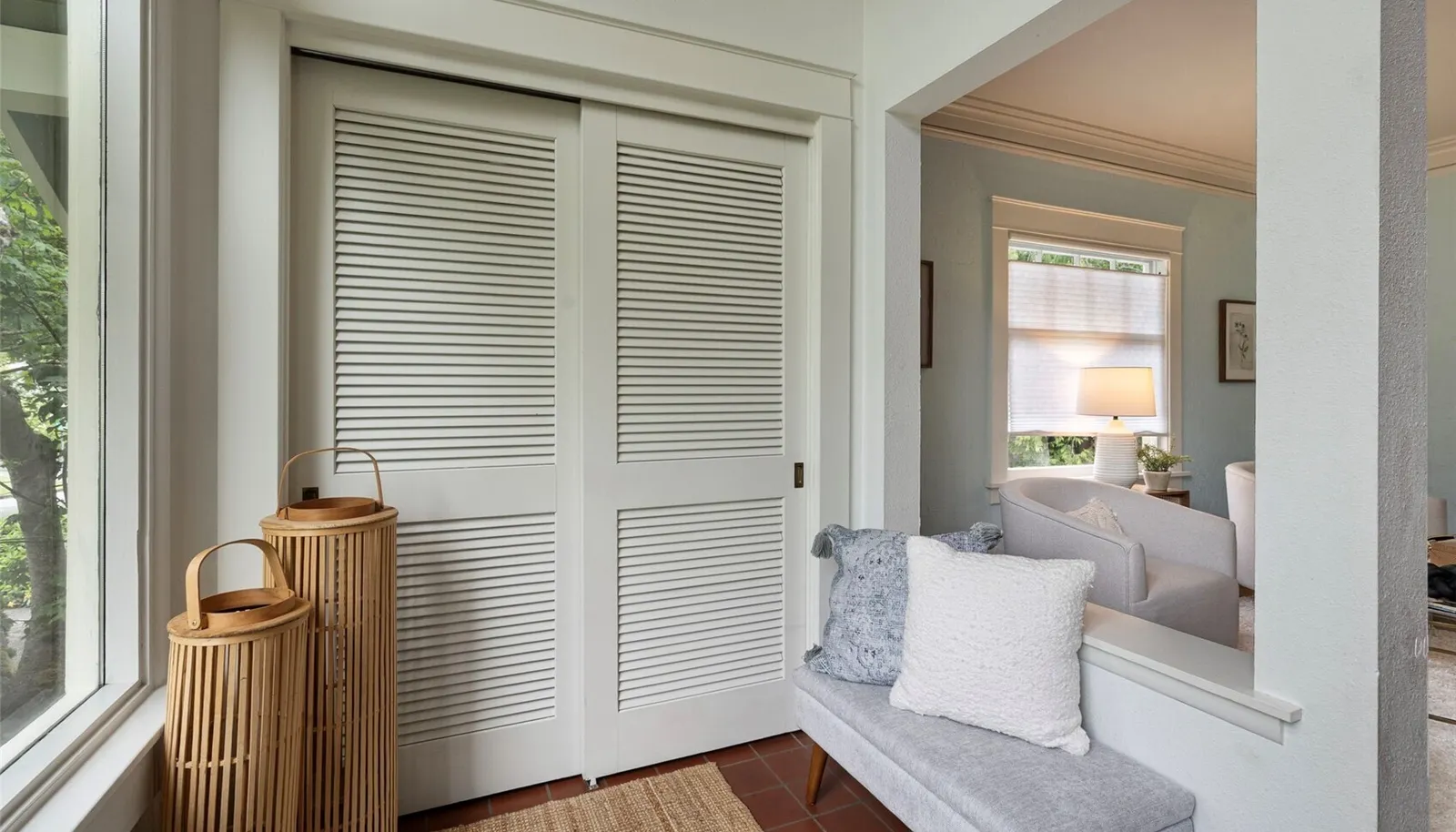 Sunny welcoming entry