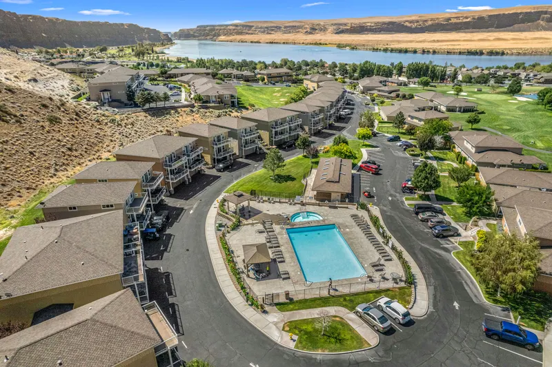 Resort-style pool and spa area, offering serene views and vibrant community amenitites