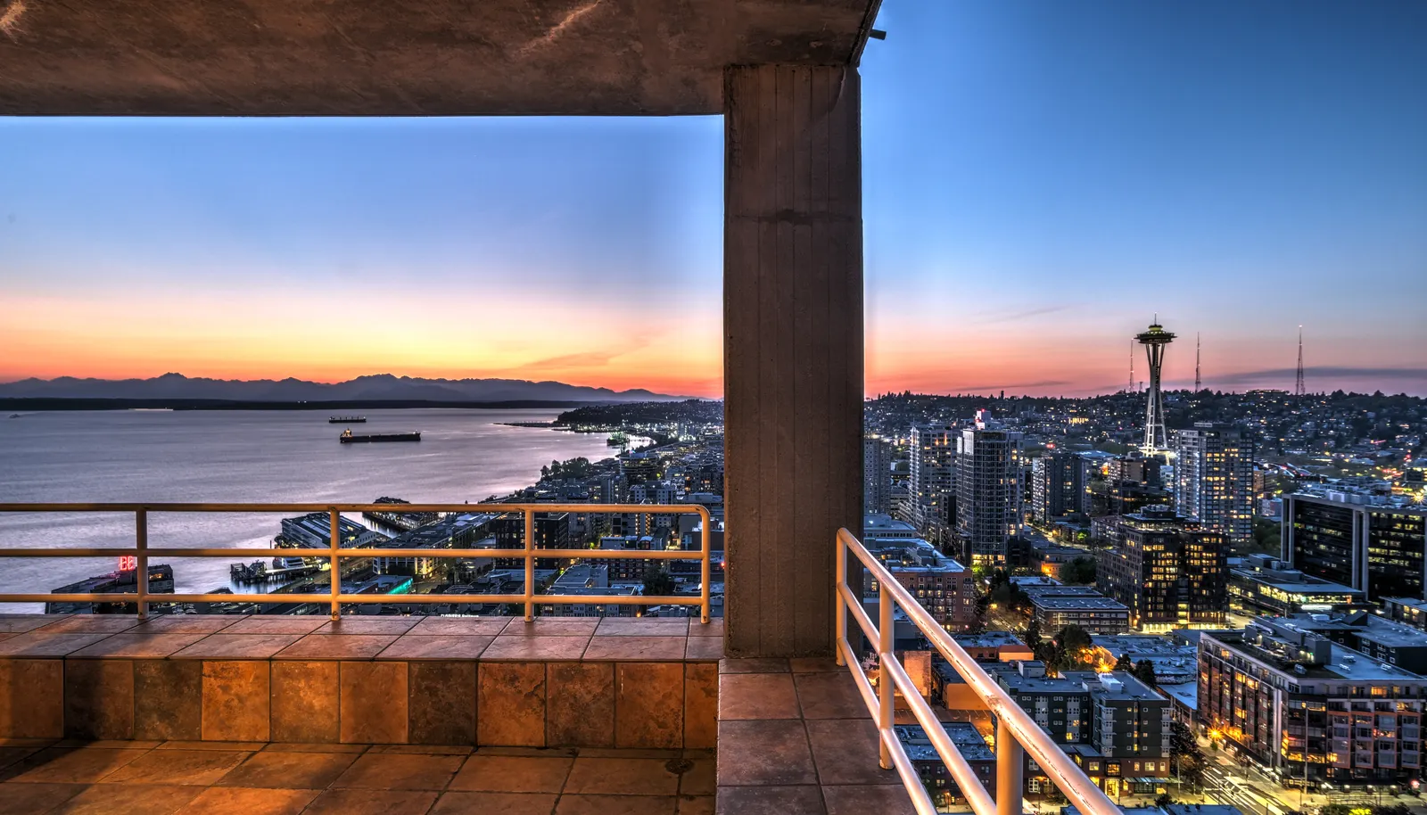 Two terraces offering stunning wrap around views. Two terraces offering stunning wrap around views.