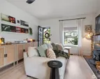 The original 10-foot ceilings have been reinstated