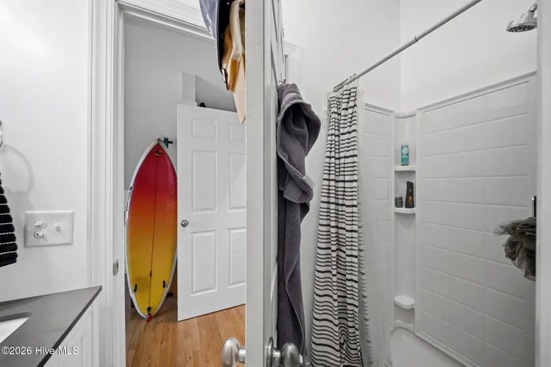 90-web-or-mls-GI - 3027 Hayden Dr - List