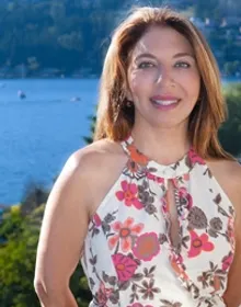 Fay Besharat