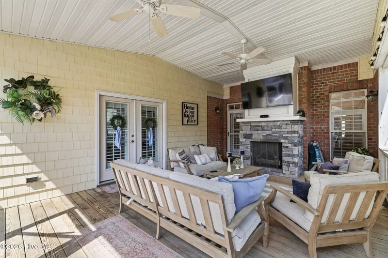 98-web-or-mls-GI - 3027 Hayden Dr - List