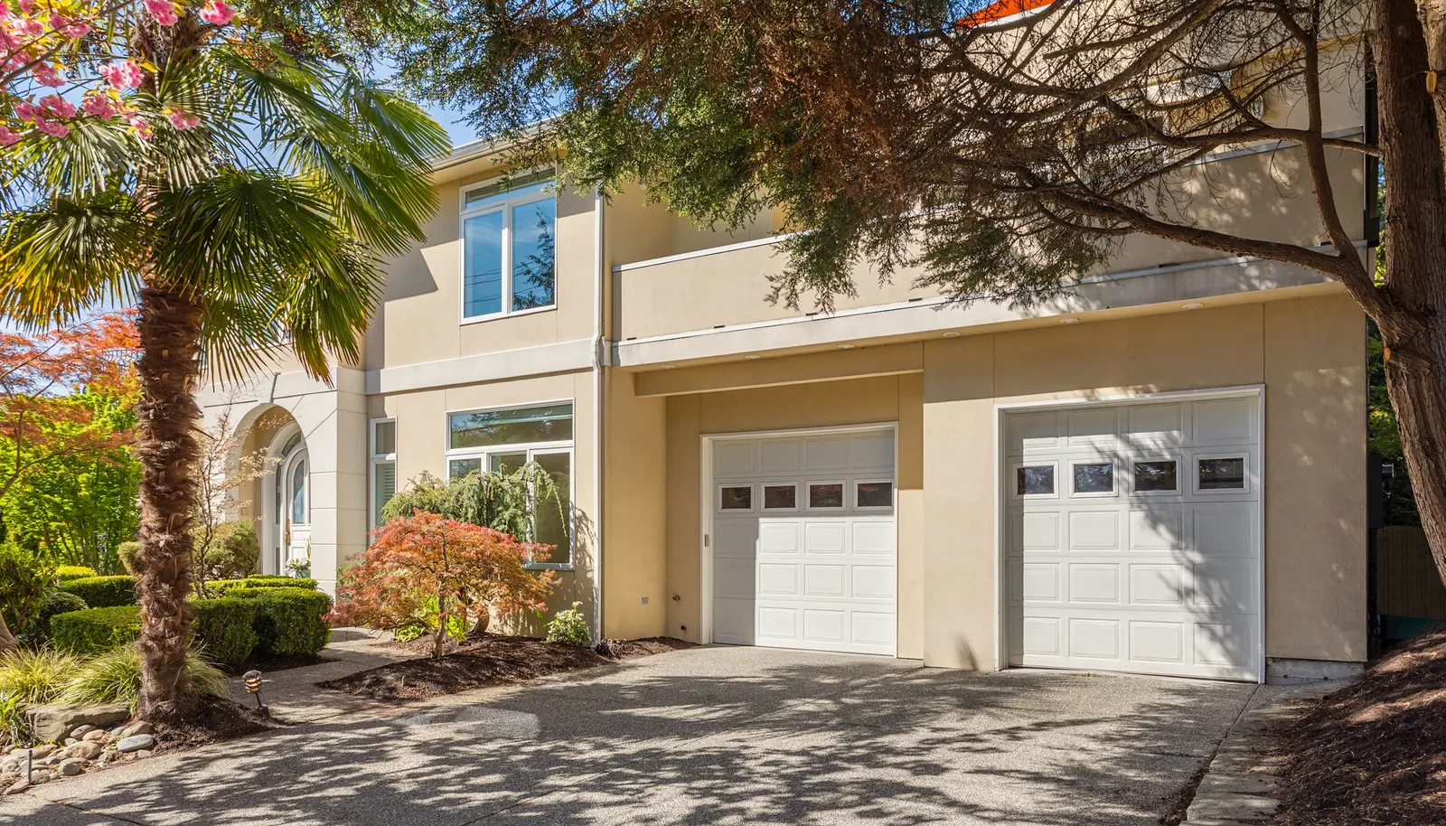 The heated garage is primed for the car-lover The heated garage is primed for the car-lover