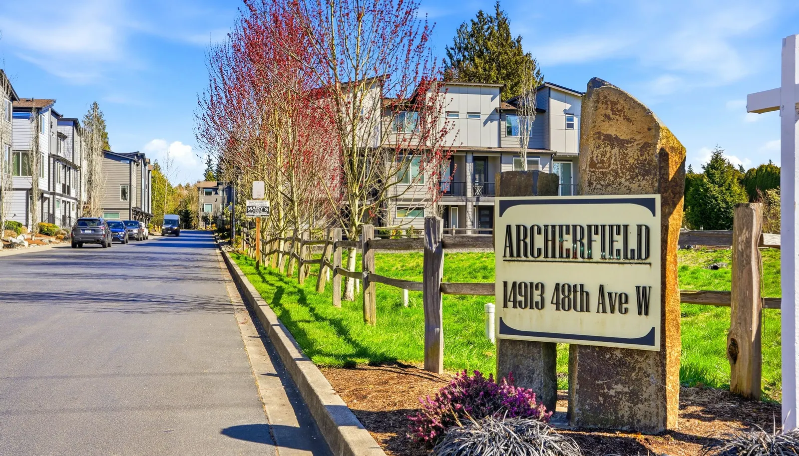 The Archerfield community offers shared green spaces. Trails and nature preserve are just moments from your doorstep.